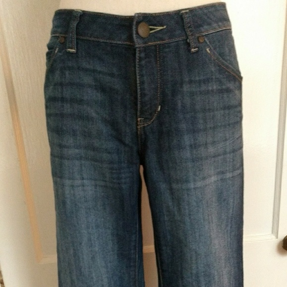 CAbi Denim - Ladies CAbi jeans CAbi Denim - Ladies CAbi jeans